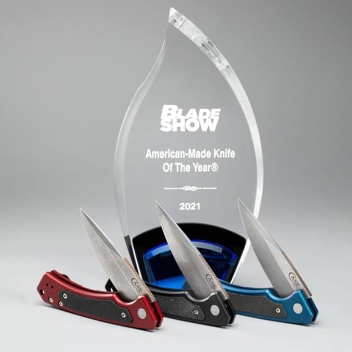 Case Knives Black Anodized Aluminum G-10 Marilla® Knife with S35VN Blade